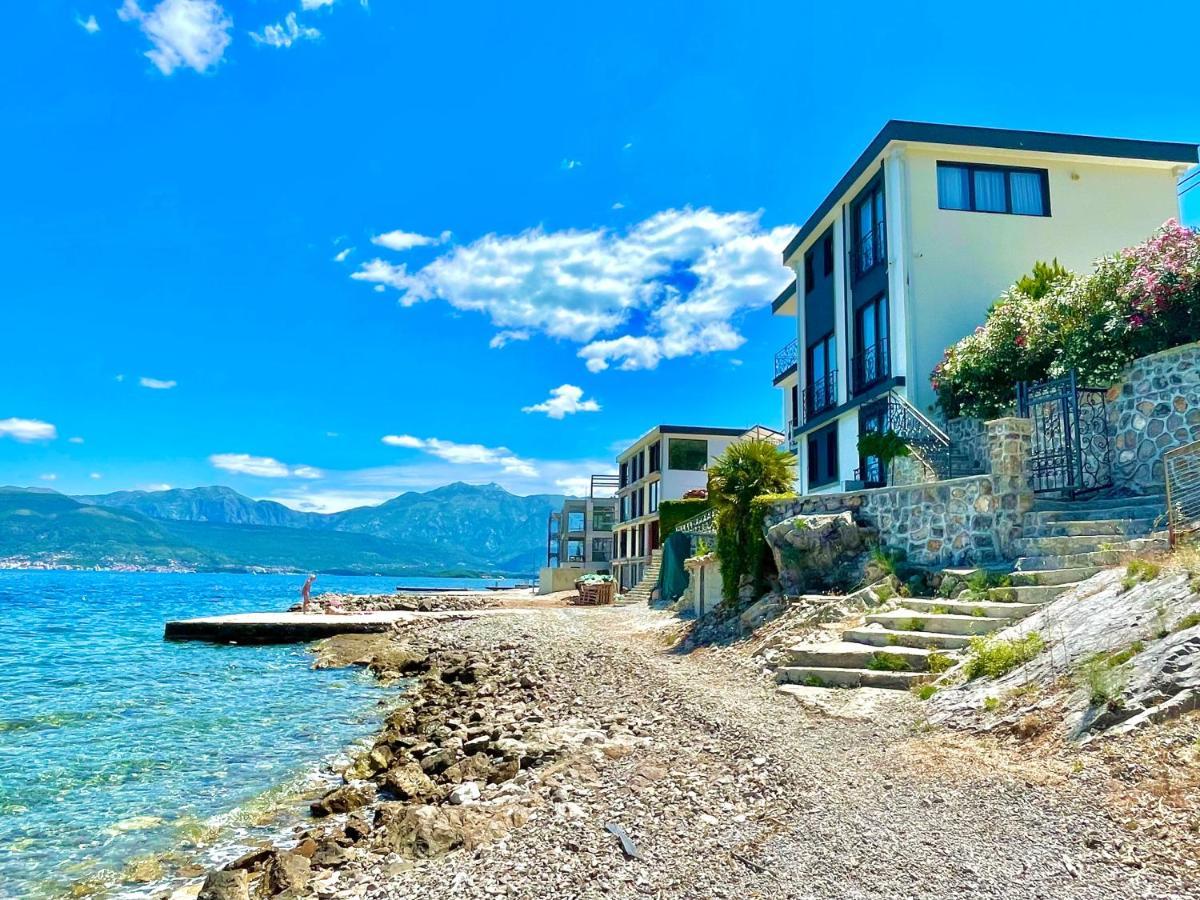 Beachfront Villa Pearl Of Adria Krasići エクステリア 写真