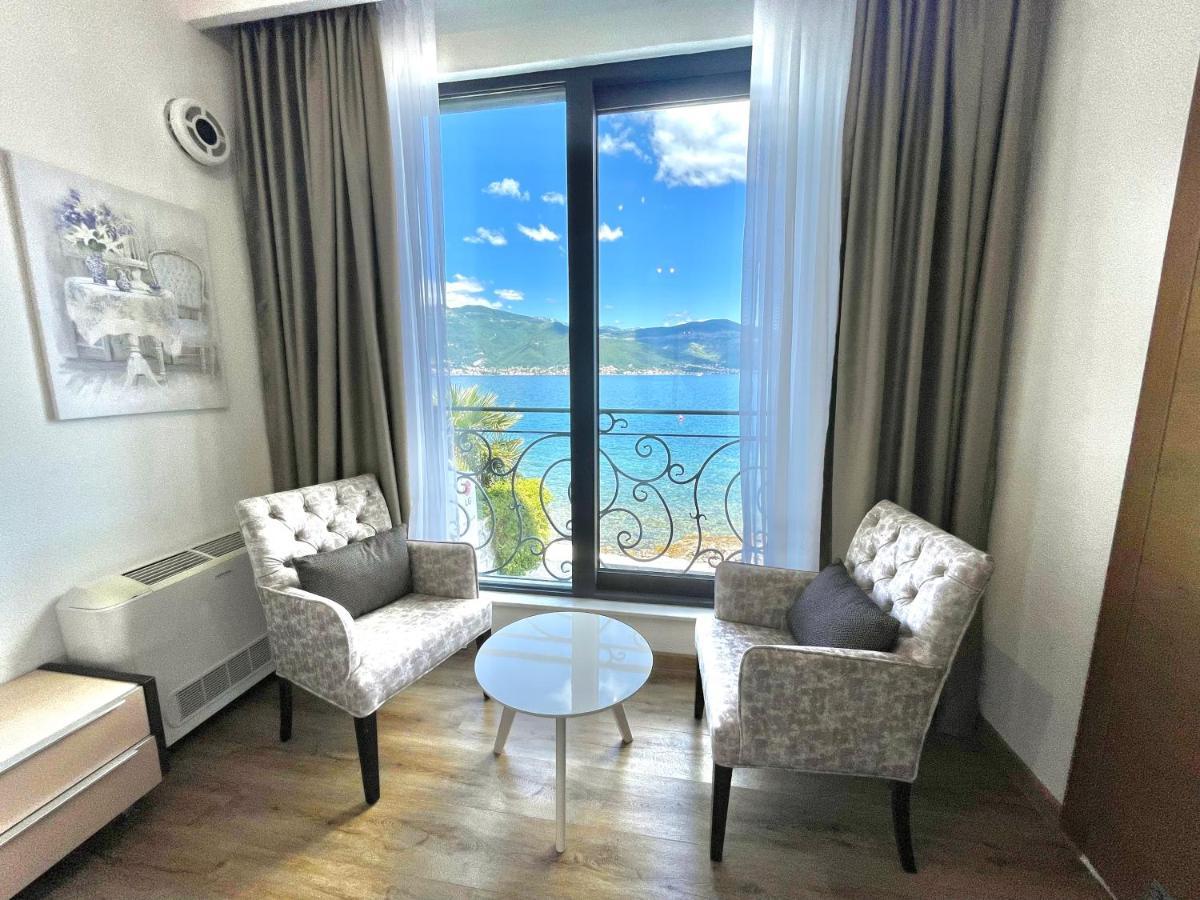 Beachfront Villa Pearl Of Adria Krasići エクステリア 写真