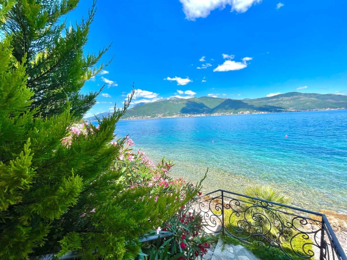 Beachfront Villa Pearl Of Adria Krasići エクステリア 写真