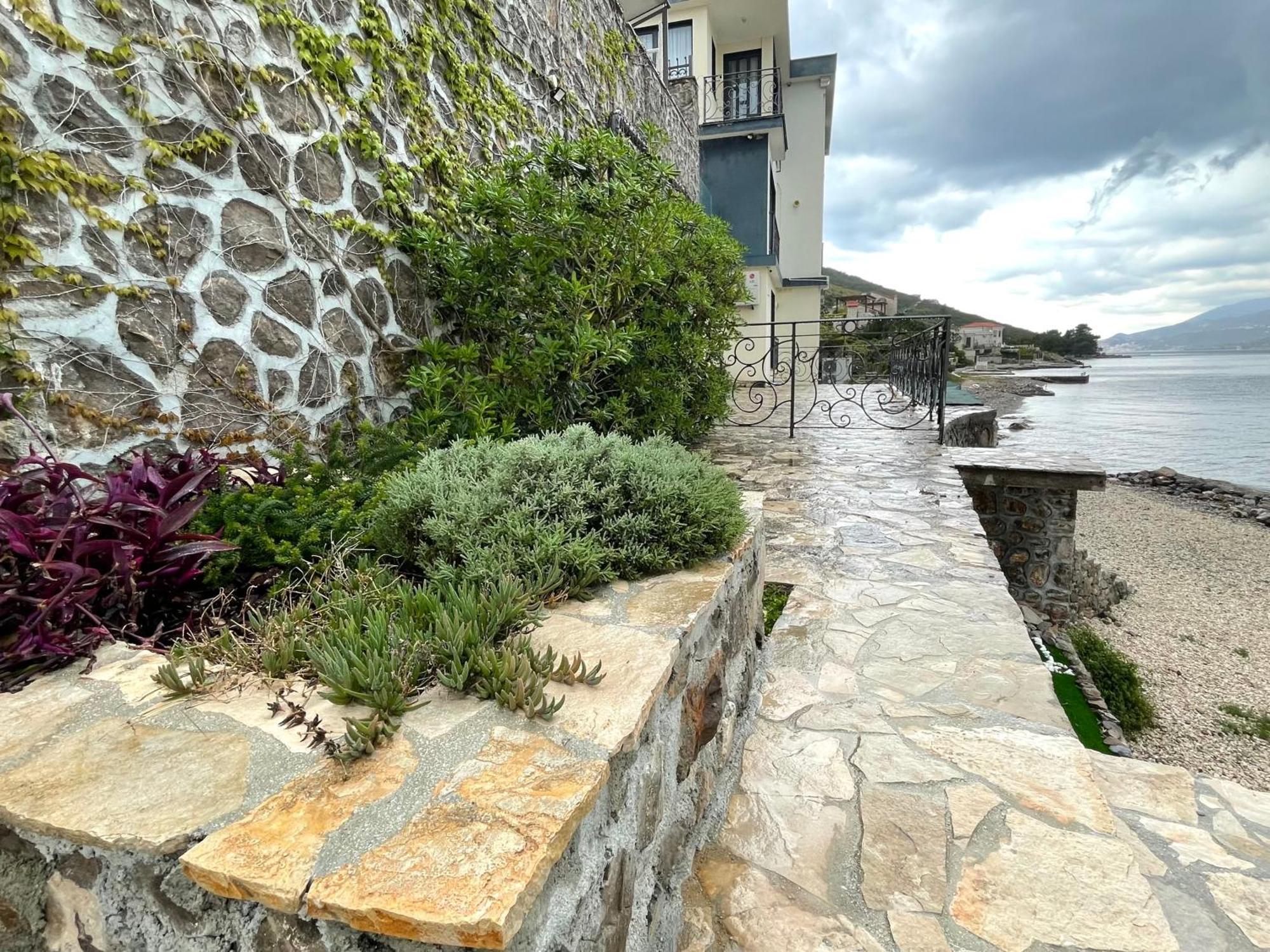 Beachfront Villa Pearl Of Adria Krasići エクステリア 写真